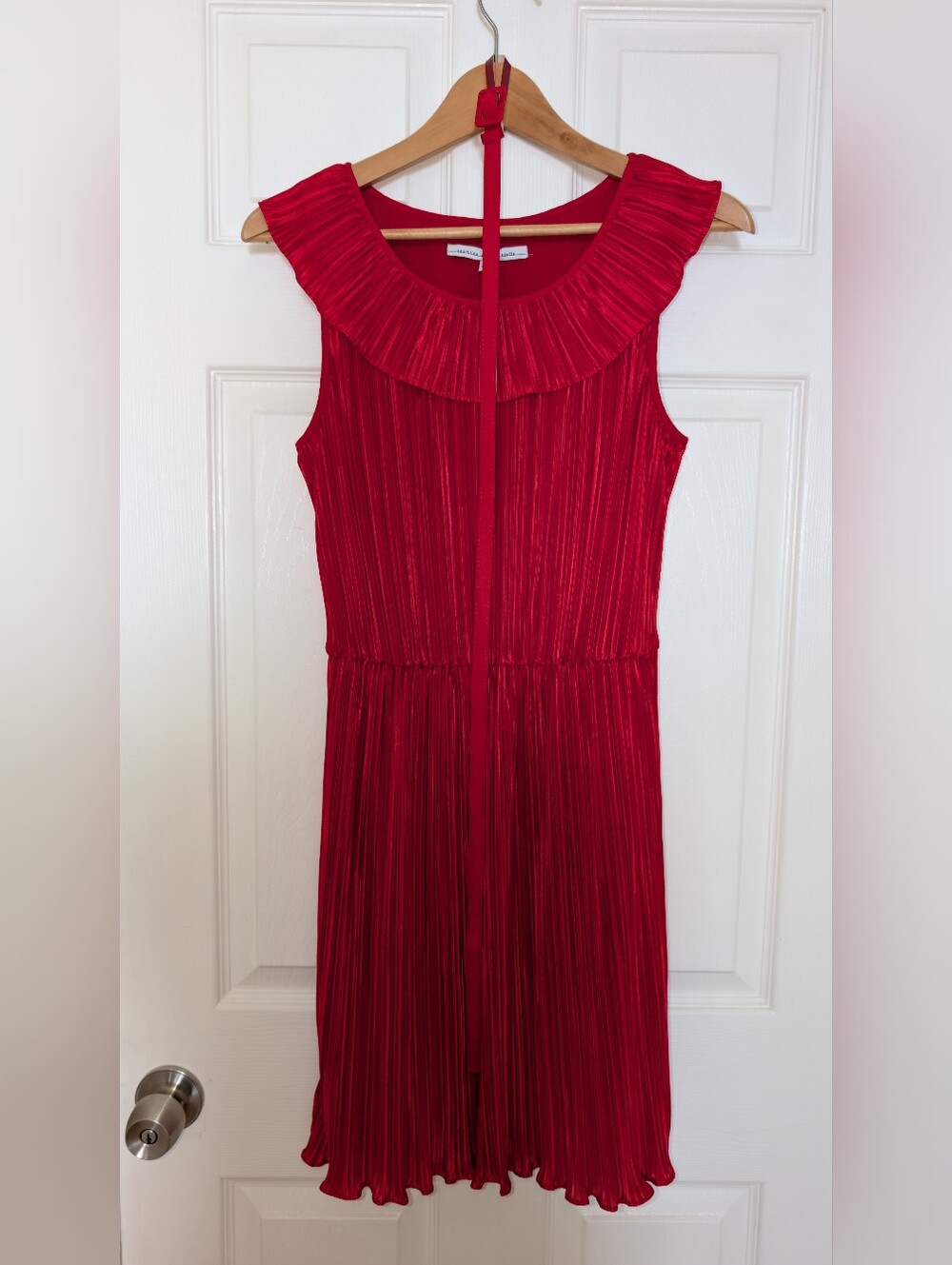 Sleeveless Red Dress Size 4 With Belt